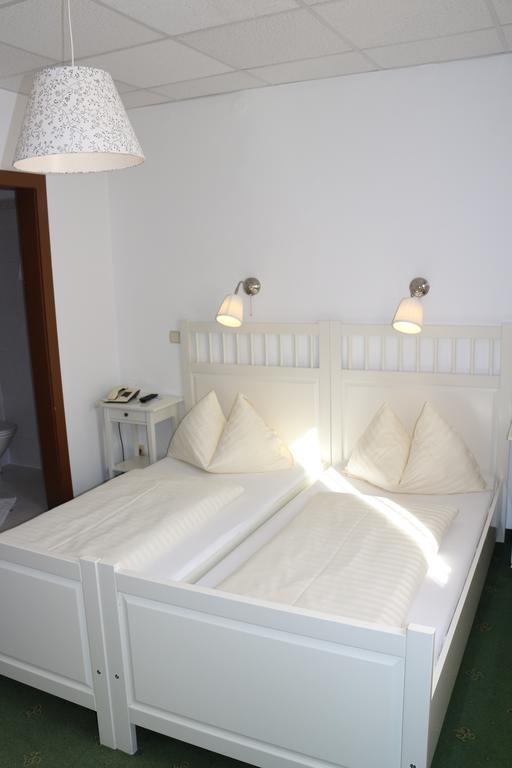 Hotel Gasthof Kasino Филлах Номер фото