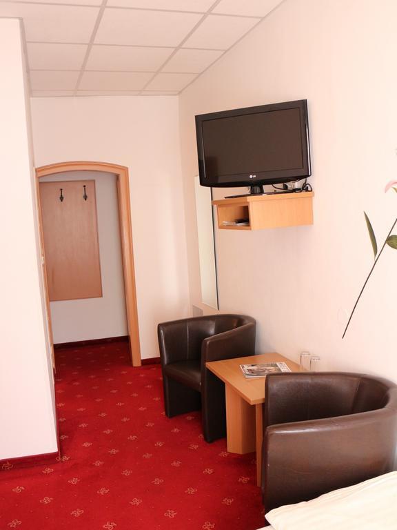 Hotel Gasthof Kasino Филлах Номер фото